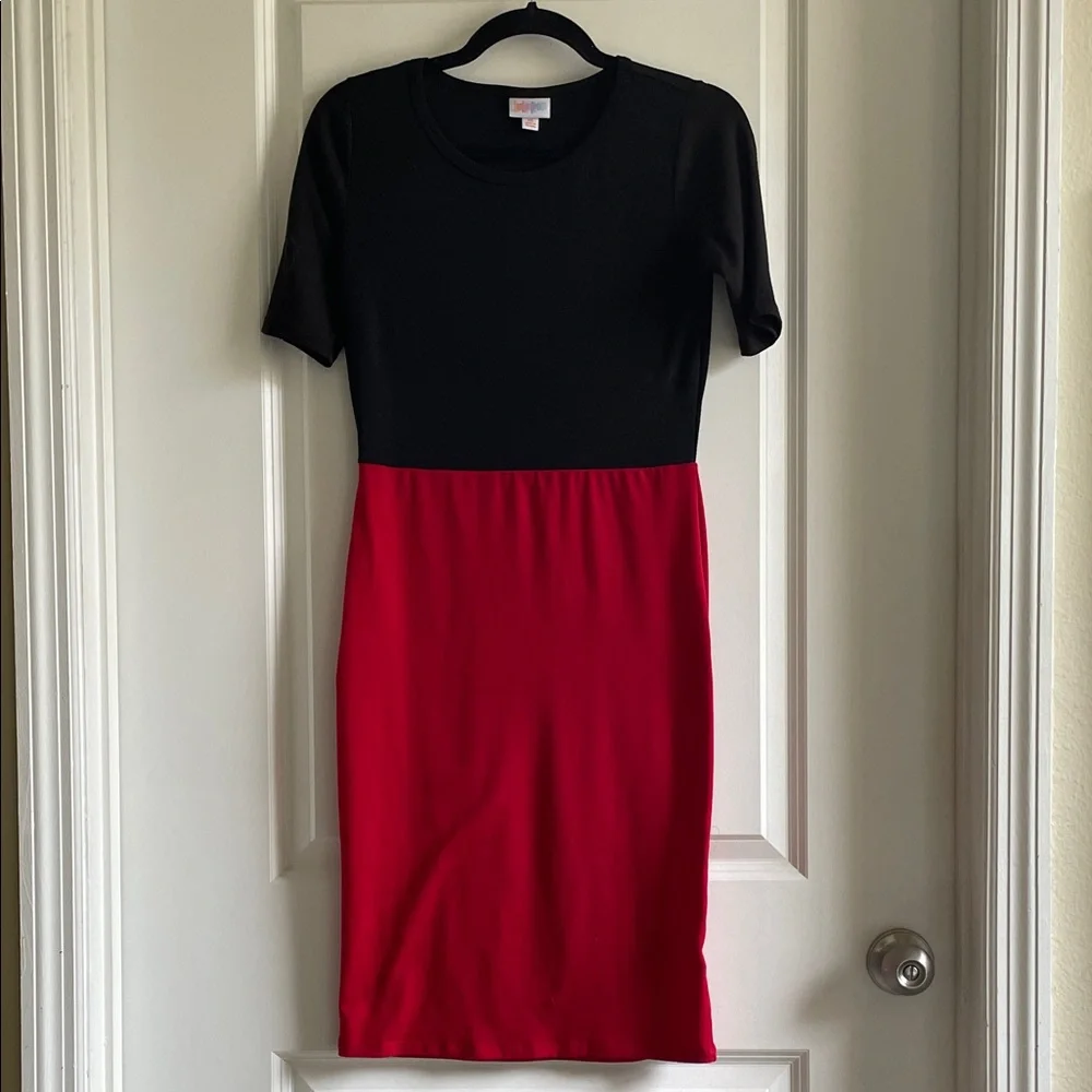 2for$18 LuLaRoe Julia dress Black and Red. Pencil dress, bodycon